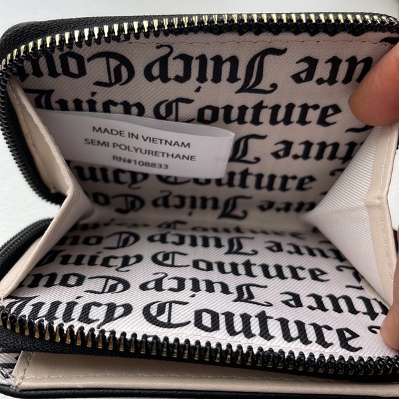 JUICY COUTURE | Small Wallet - Picture 4 of 8